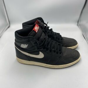 Size 13 Men’s Nike Air Jordan 1 Retro Yin Yang Black Used Sneakers Basketball